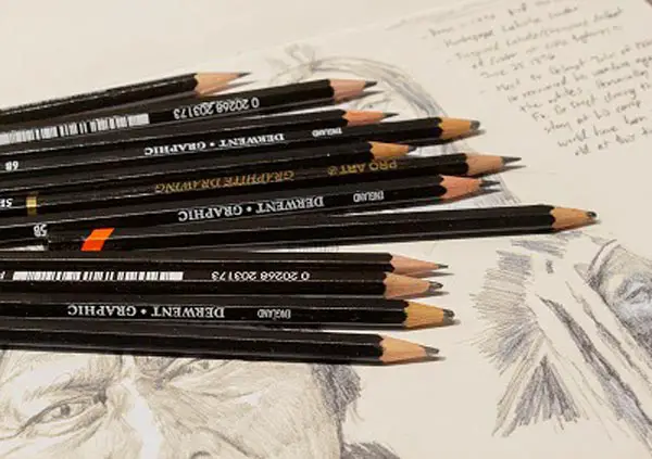 The Lightest and Darkest Drawing Pencils-And How To Use Them - My Sketch  Journal